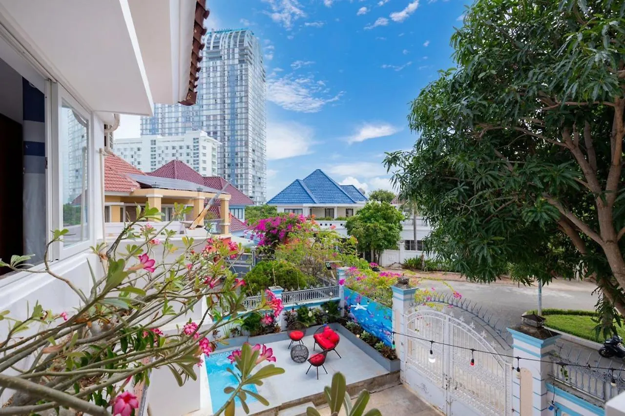 Villa Ho Boi Hoang Duc Bai Sau Dep Hoa Giay Vung Tau 0*,