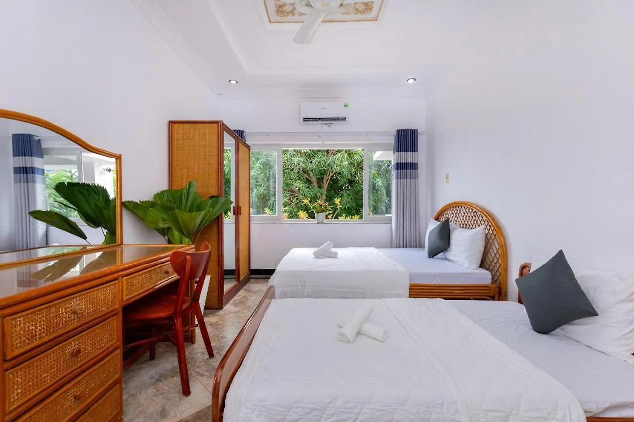 Villa Ho Boi Hoang Duc Bai Sau Dep Hoa Giay Vung Tau 0*,  Vietnam